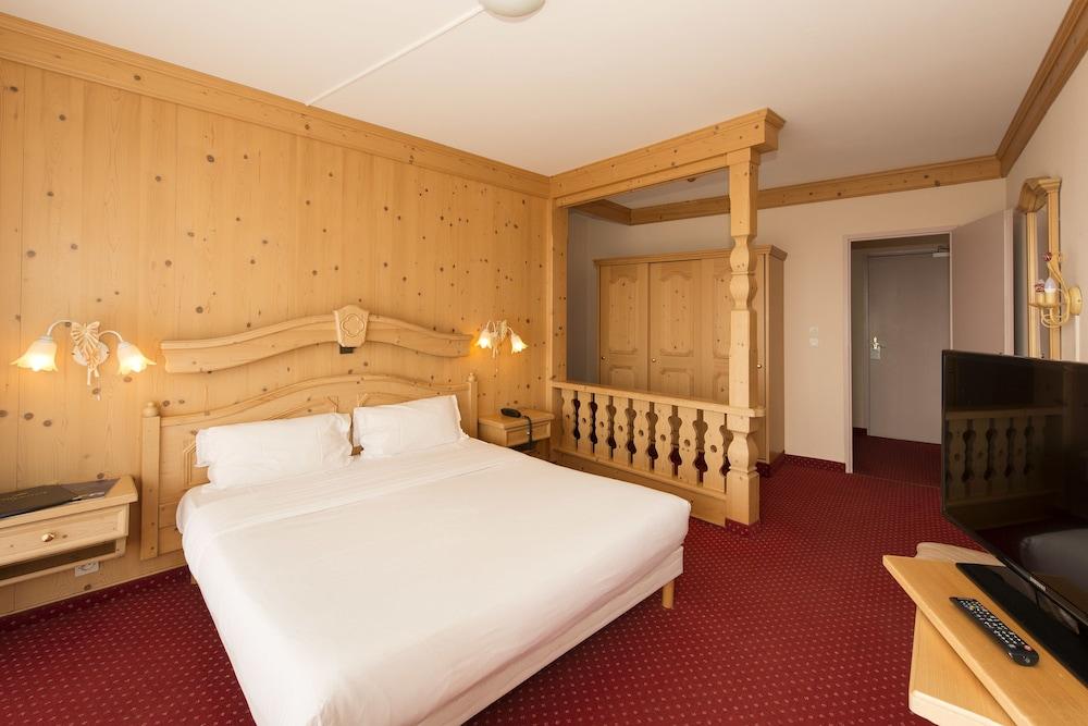 Alexain Hotel Restaurant & Wellness - Colmar Ouest 特鲁瓦埃皮 外观 照片