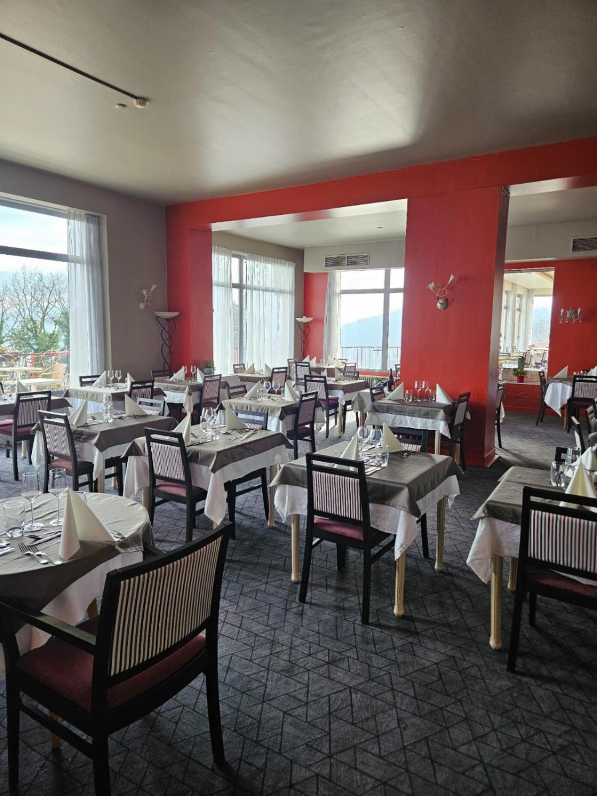 Alexain Hotel Restaurant & Wellness - Colmar Ouest 特鲁瓦埃皮 外观 照片