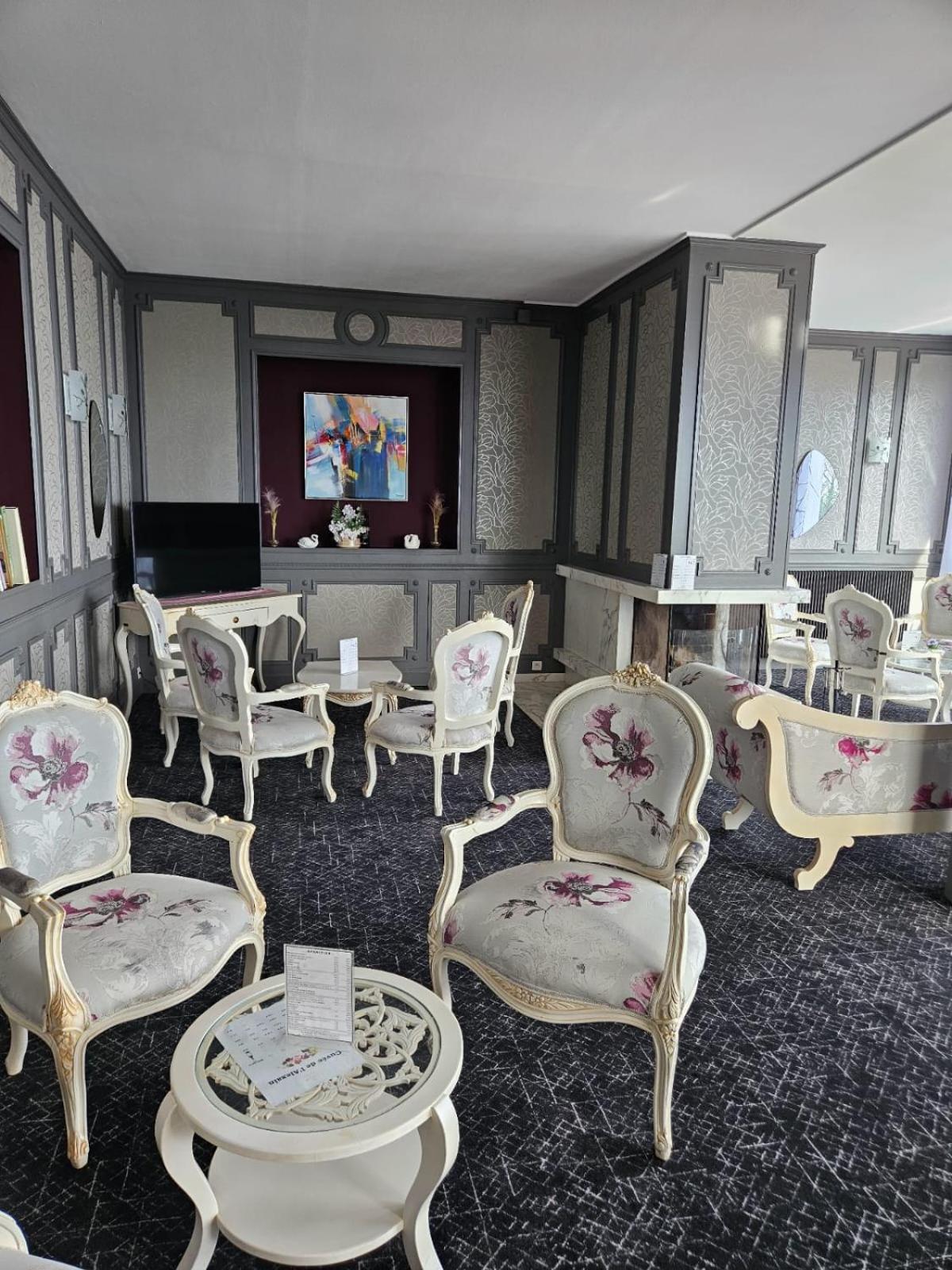 Alexain Hotel Restaurant & Wellness - Colmar Ouest 特鲁瓦埃皮 外观 照片