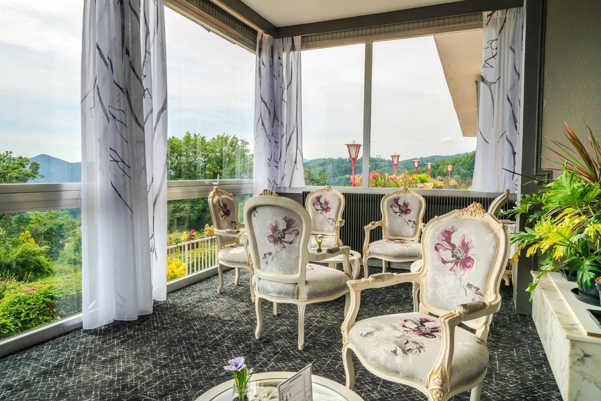 Alexain Hotel Restaurant & Wellness - Colmar Ouest 特鲁瓦埃皮 外观 照片