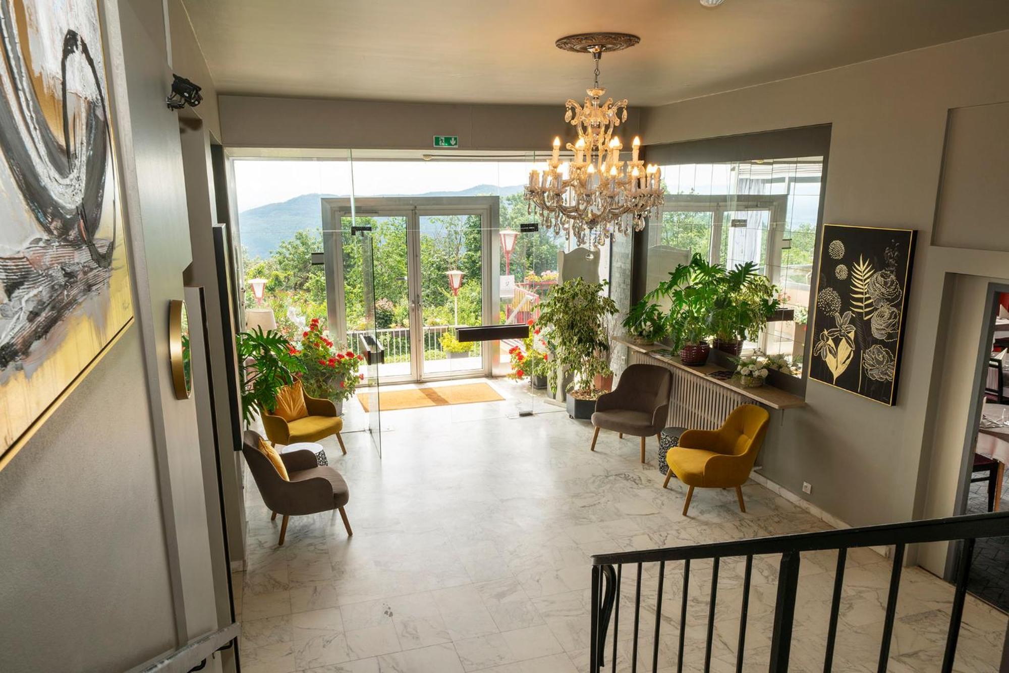 Alexain Hotel Restaurant & Wellness - Colmar Ouest 特鲁瓦埃皮 外观 照片