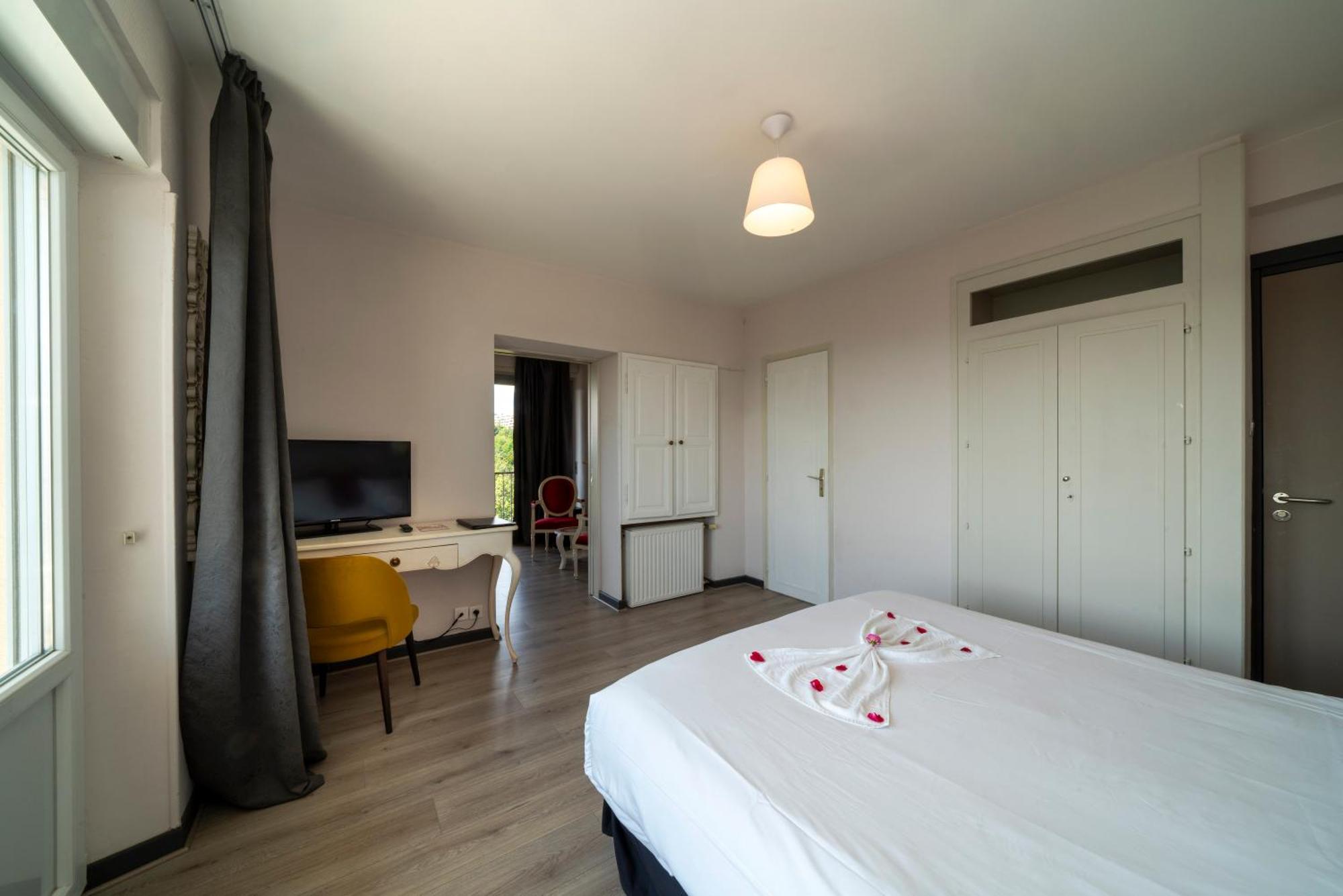 Alexain Hotel Restaurant & Wellness - Colmar Ouest 特鲁瓦埃皮 外观 照片