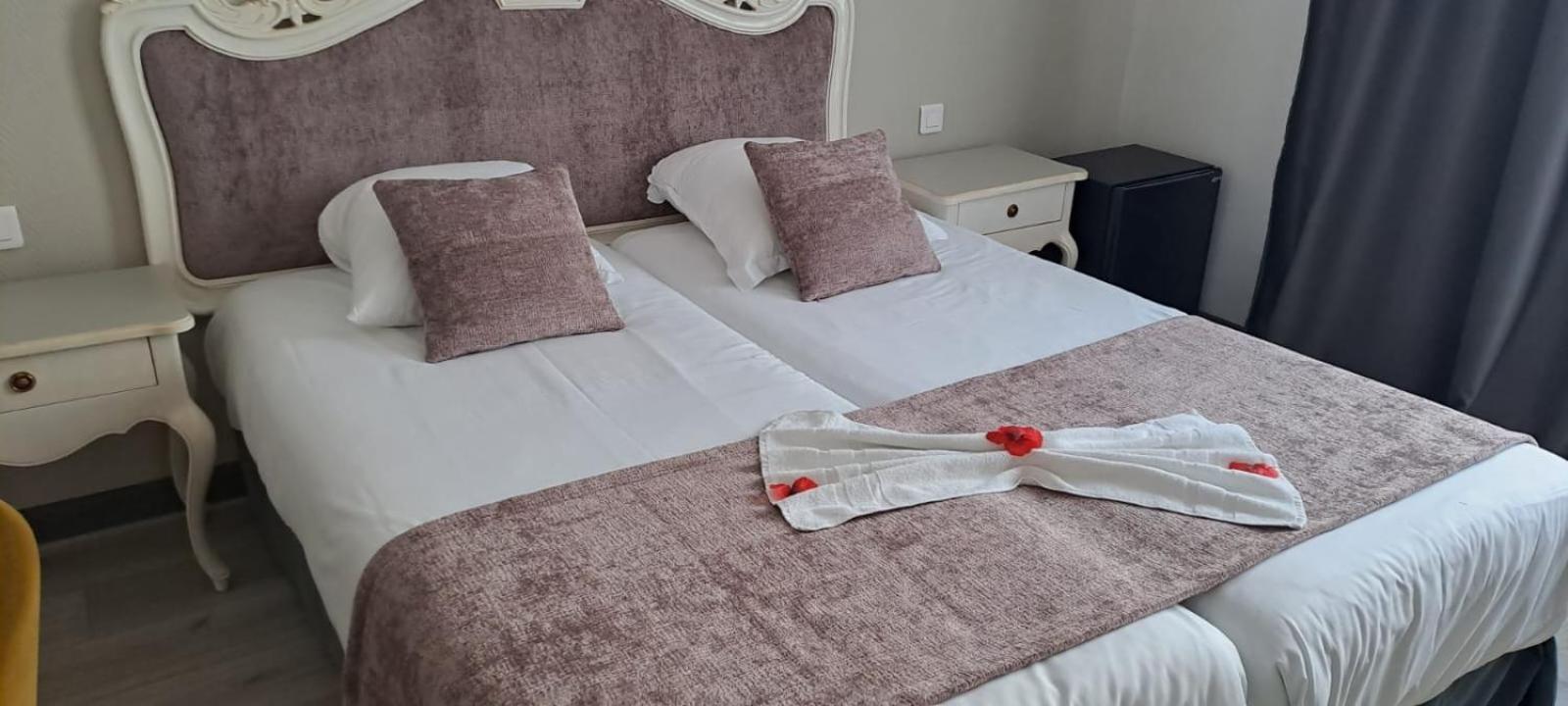 Alexain Hotel Restaurant & Wellness - Colmar Ouest 特鲁瓦埃皮 外观 照片