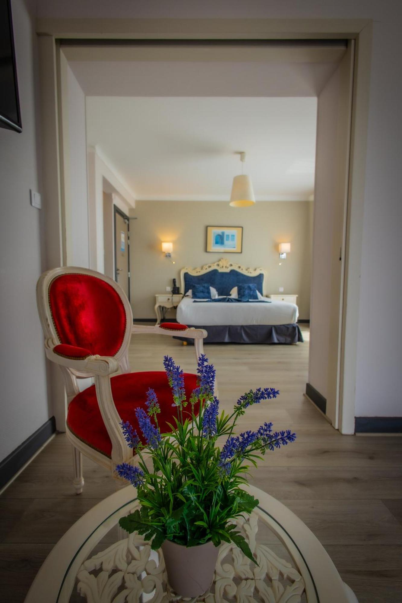 Alexain Hotel Restaurant & Wellness - Colmar Ouest 特鲁瓦埃皮 外观 照片